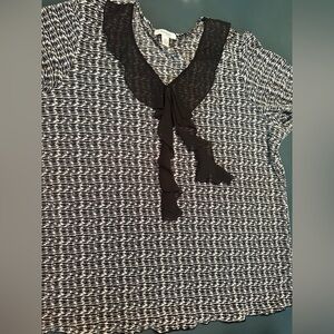 Dressbarn Black & White Blouse